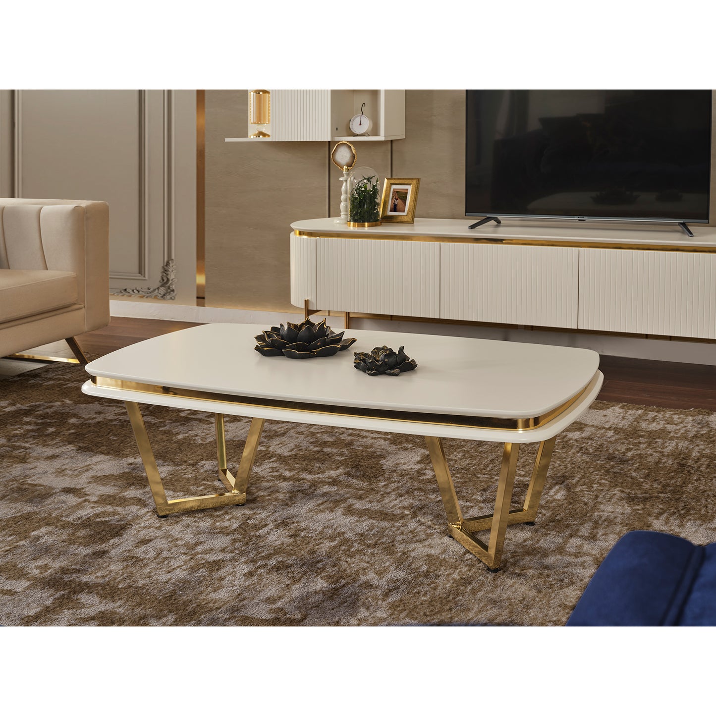 Kuka Tesla Luxury Tv Ünitesi